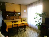 photo de l'annonce I-2392098 Appartement