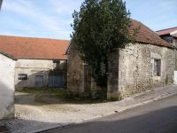 Grange, corps de ferme 180m²