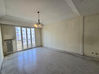 T3 77m²