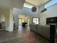 photo de l'annonce I-3525000 Maison / Villa