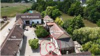 Grange, corps de ferme 825m²