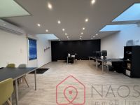 Bureau, local commercial 244m²