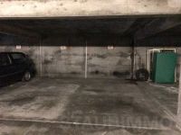 photo de l'annonce I-2344115 Garage, parking