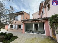 Maison 232m²