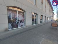 Bureau, local commercial 450m²
