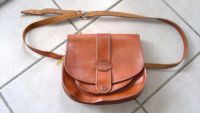 Tres ancien sac en vritable cuir 3 toiles en TBE