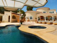 Villa 462m²