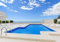 - Autre - 215m²
