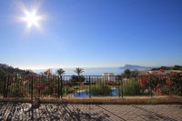- Autre - 240m²