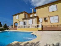 Villa 445m²