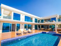 Maison contemporaine 472m²