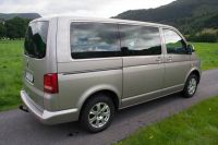 Volkswagen - Transporter Caravelle 2,5 TDI 4 portes